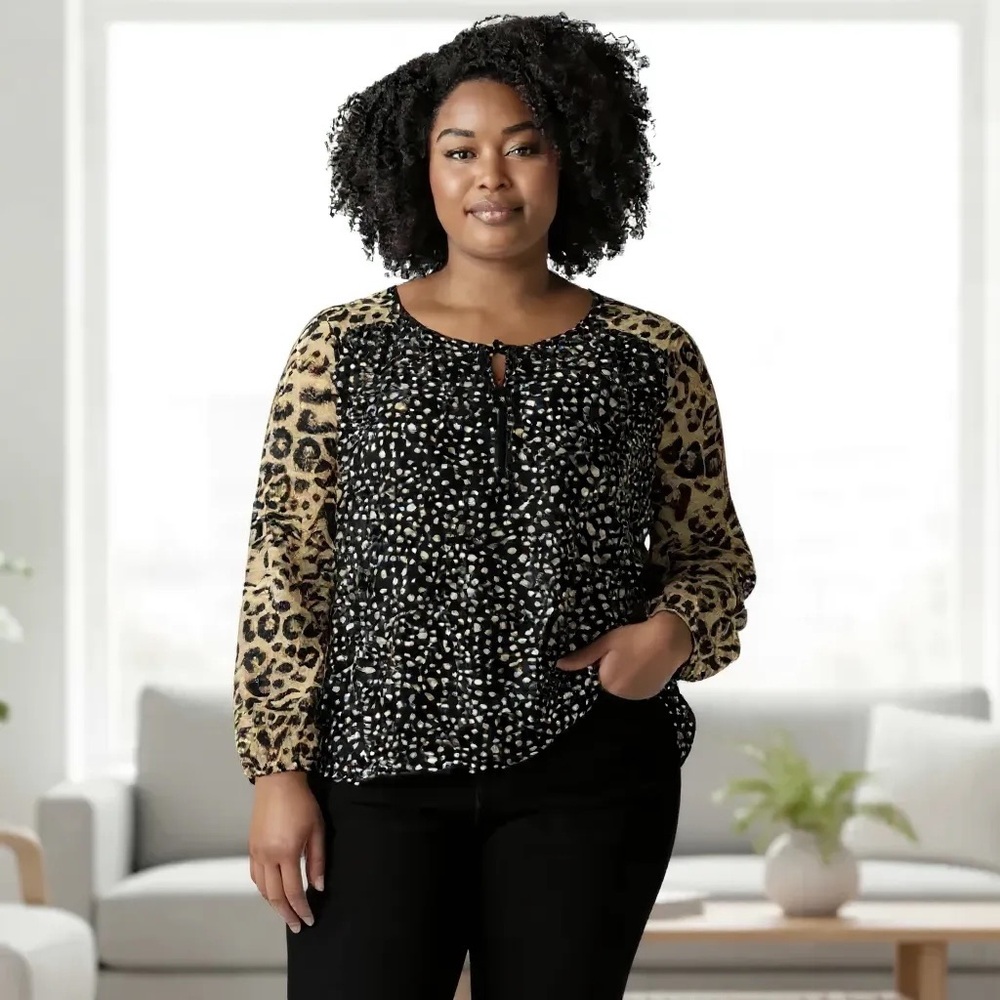 Black Rainn Animal‎ Print Blouse size XL